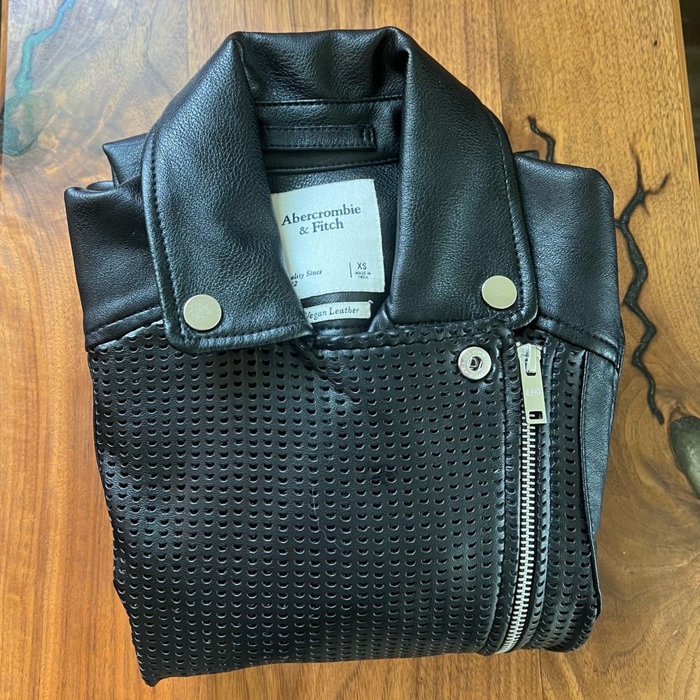 Vegan Leather Abercrombie Jacket XS